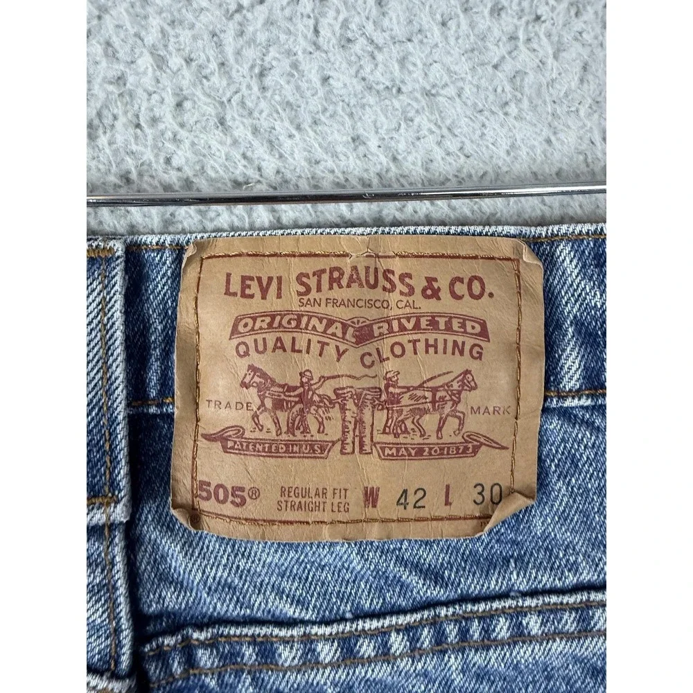 VTG Levis 505 Jeans Mens 42x27 Blue Light Wash Regular Straight Denim Made USA